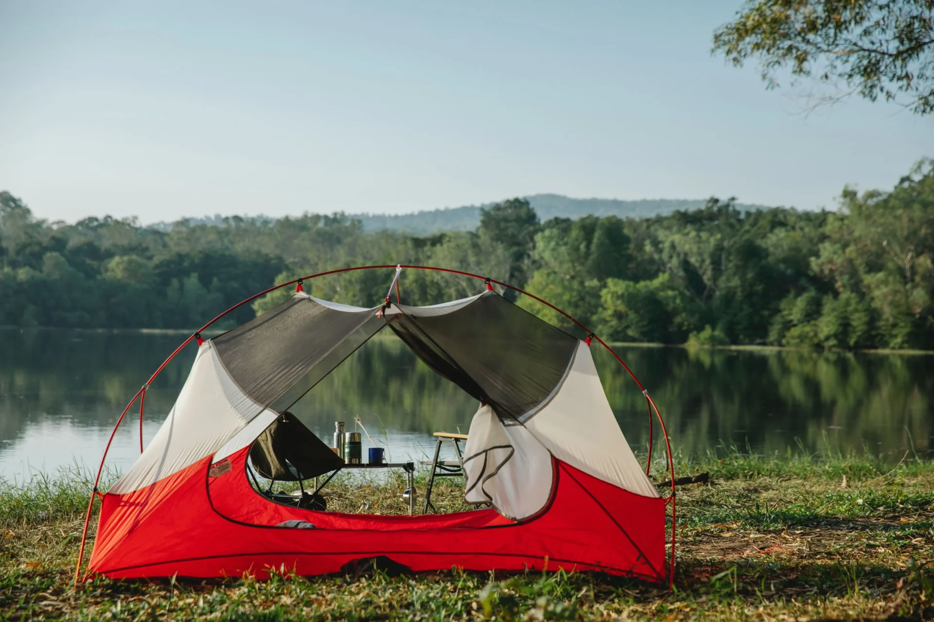 How to Keep A Camping Tent Cool - Fans, Flys and Air Conditioners - Life  inTents